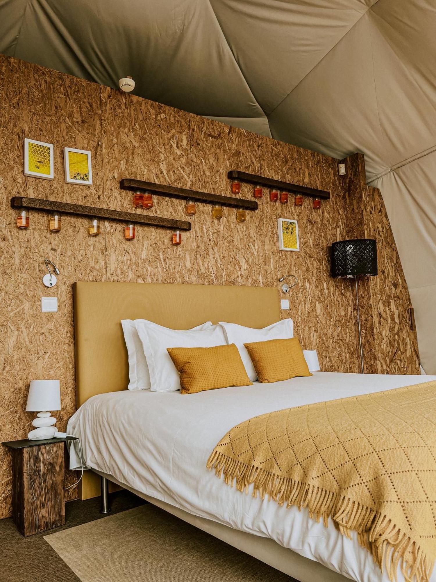 Natura Glamping Alcongosta Kültér fotó